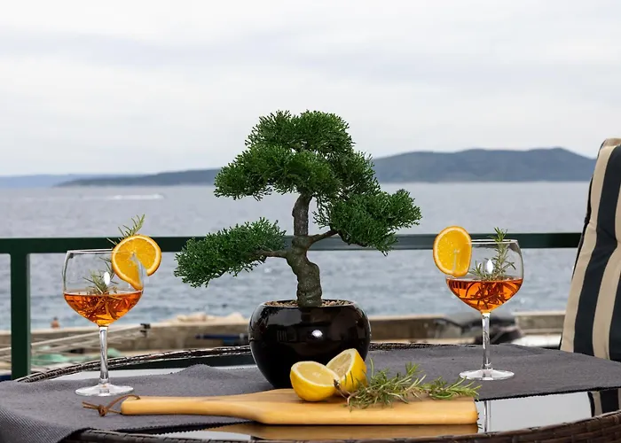 Stomarica דירה *